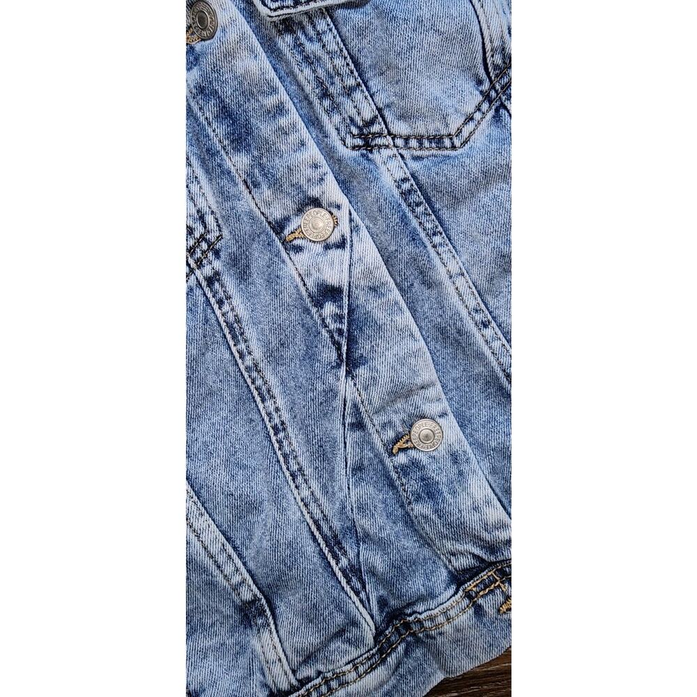 Free People Rumors Denim Jacket – Women’s Size L BOHO STYLE HIPPIE-INSPIRED - Picture 6 of 7